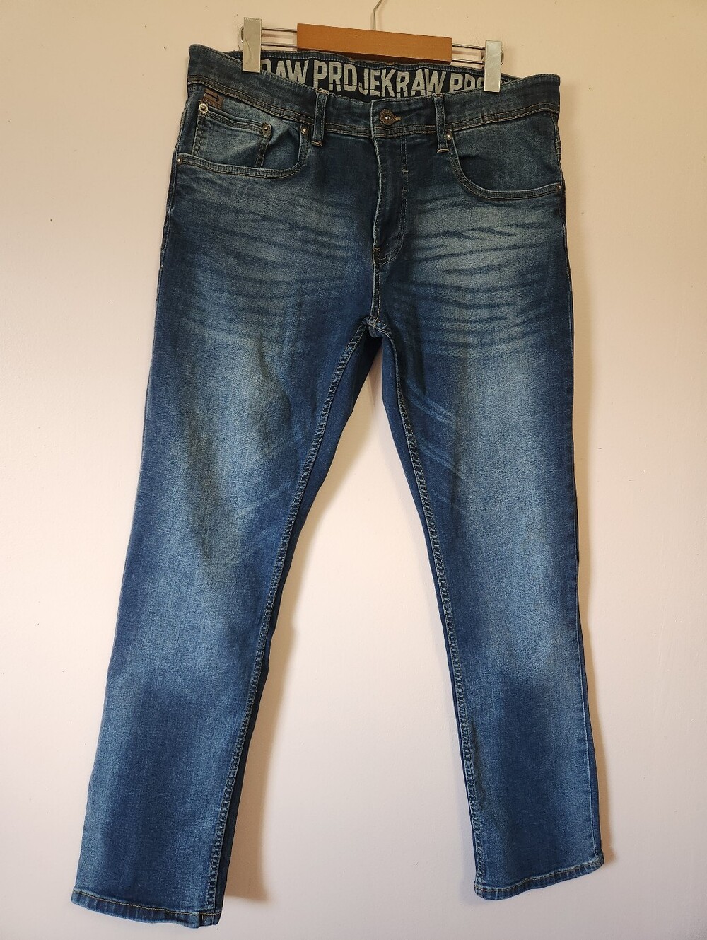 Projek Raw Regular Fit Stretch Jeans Blue Med Wash Whiskered Baru Style Size 34